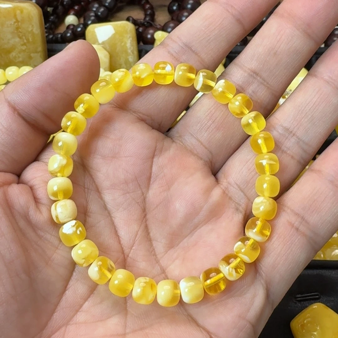 红***卷琥珀未镶嵌手链252