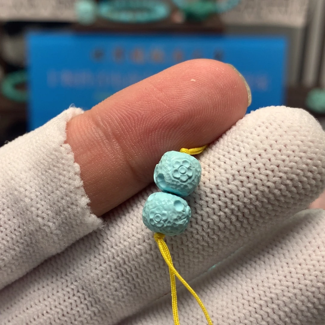 绿松石未镶嵌挂件