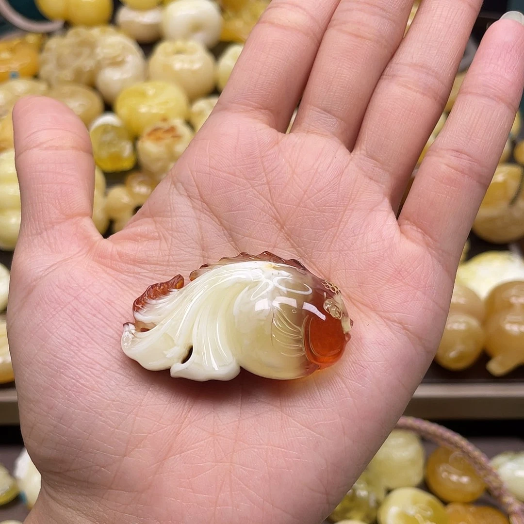 蜜蜡裸石未镶嵌梅蜜蜡