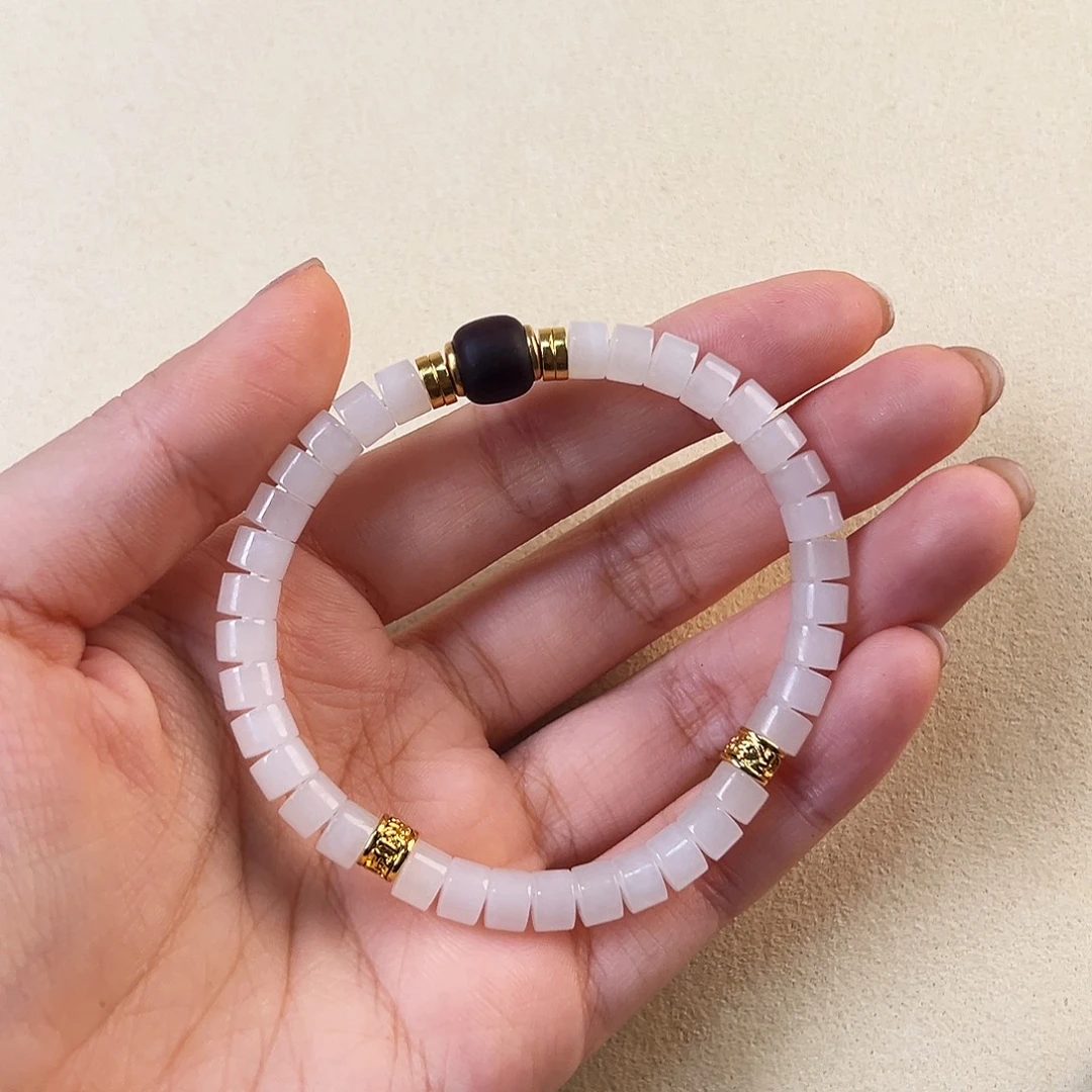 顺***黄和田玉（糖玉）未镶嵌项圈