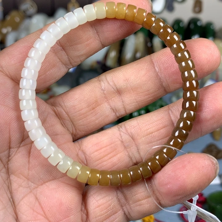 和田玉（糖玉）未镶嵌手链