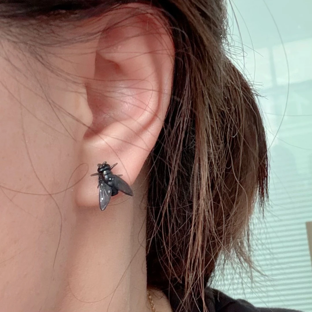 【咕噜】仿真苍蝇耳钉个性潮流恶搞时尚小众设计朋克昆虫耳环耳饰