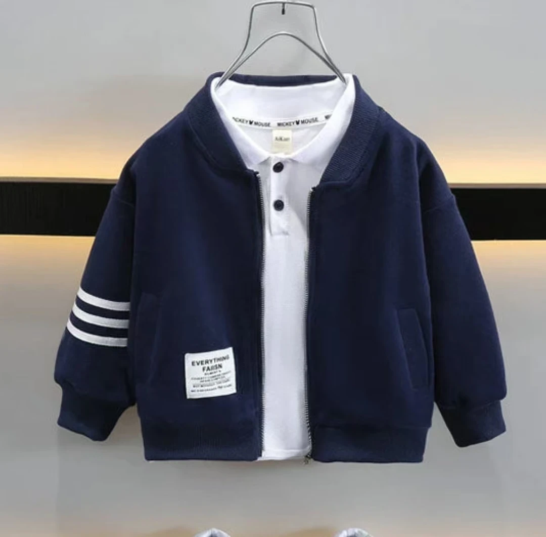 艾俊萱童装2024年秋冬加绒深蓝条纹袖棒球服外套男童