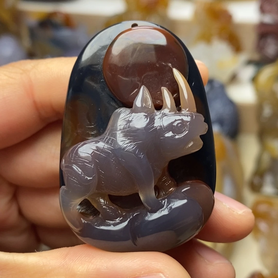 玛瑙/玉髓未镶嵌把件