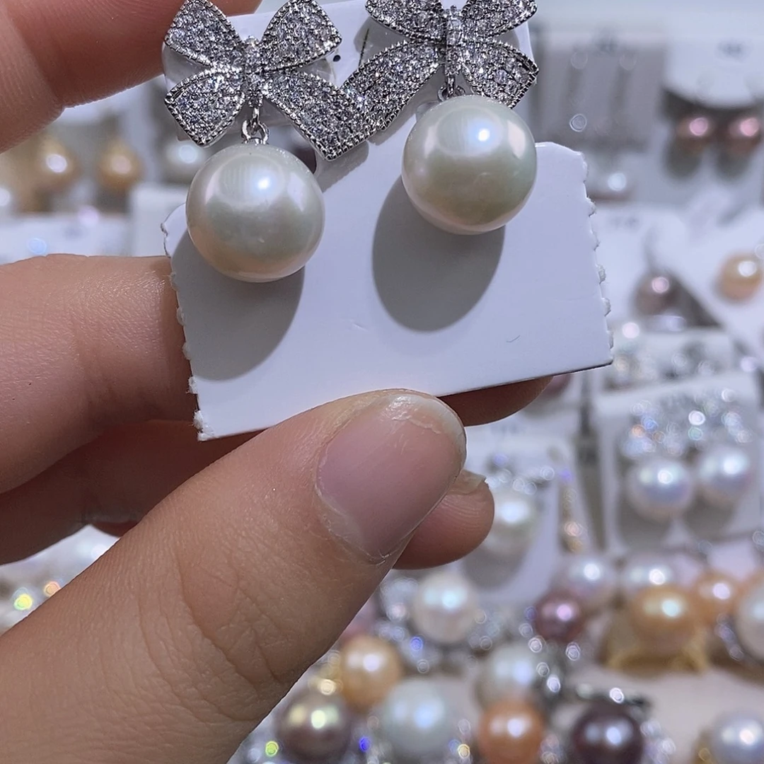 淡水珍珠银S925镶嵌耳饰11.8mm