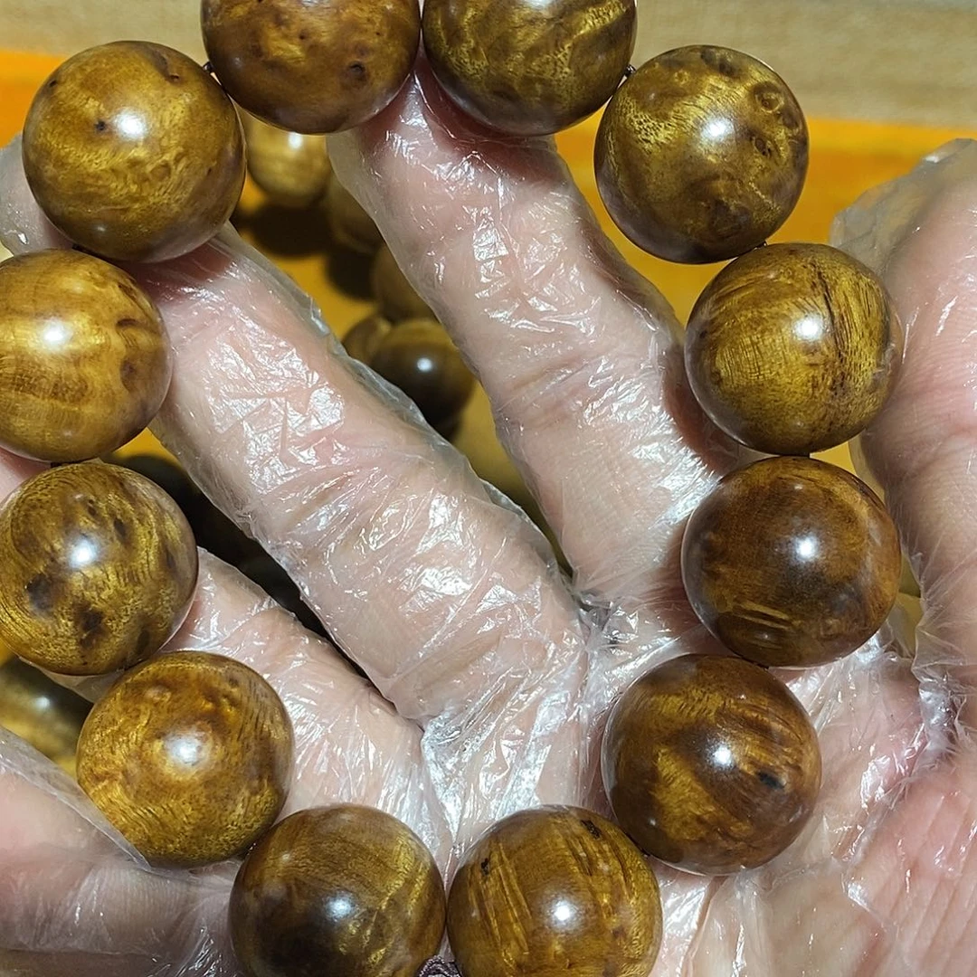 金丝楠昇*小叶2，0手串花纹