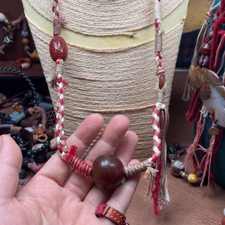 玛瑙/玉髓颈饰未镶嵌