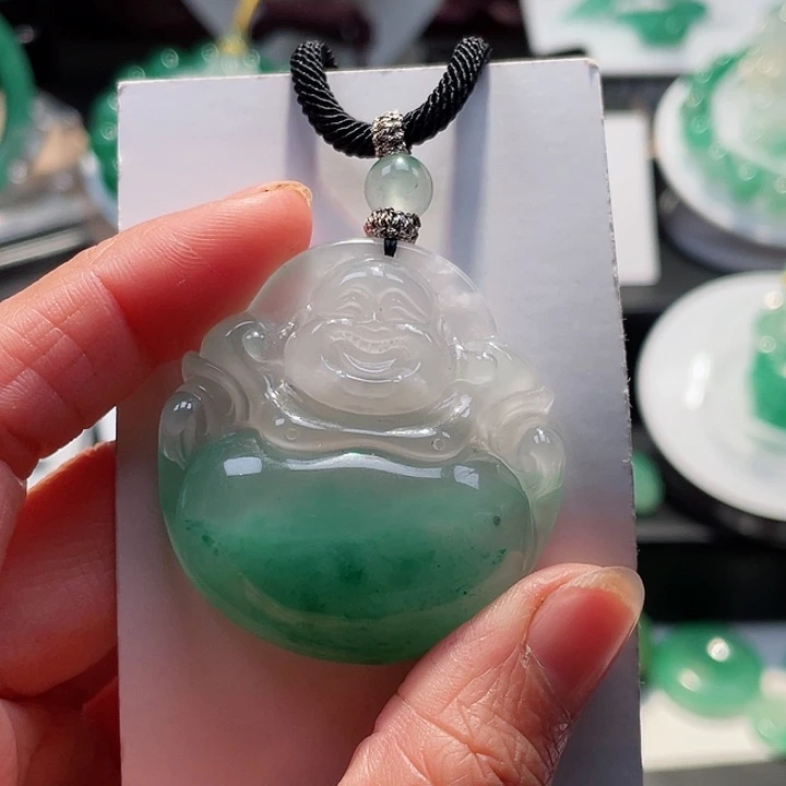 石英质玉吊坠未镶嵌