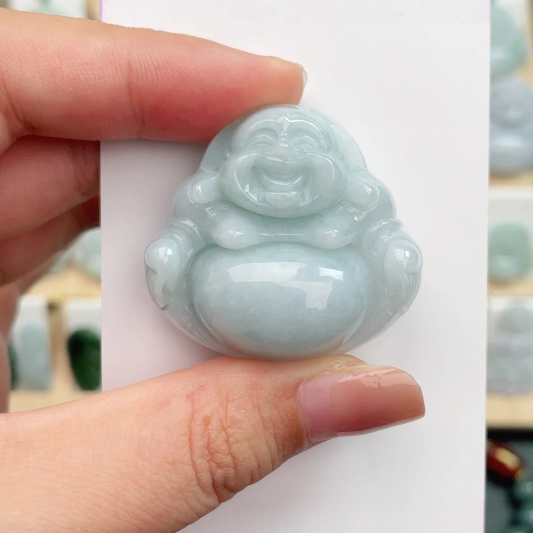 颈饰未镶嵌翡翠佛公（包容心）
