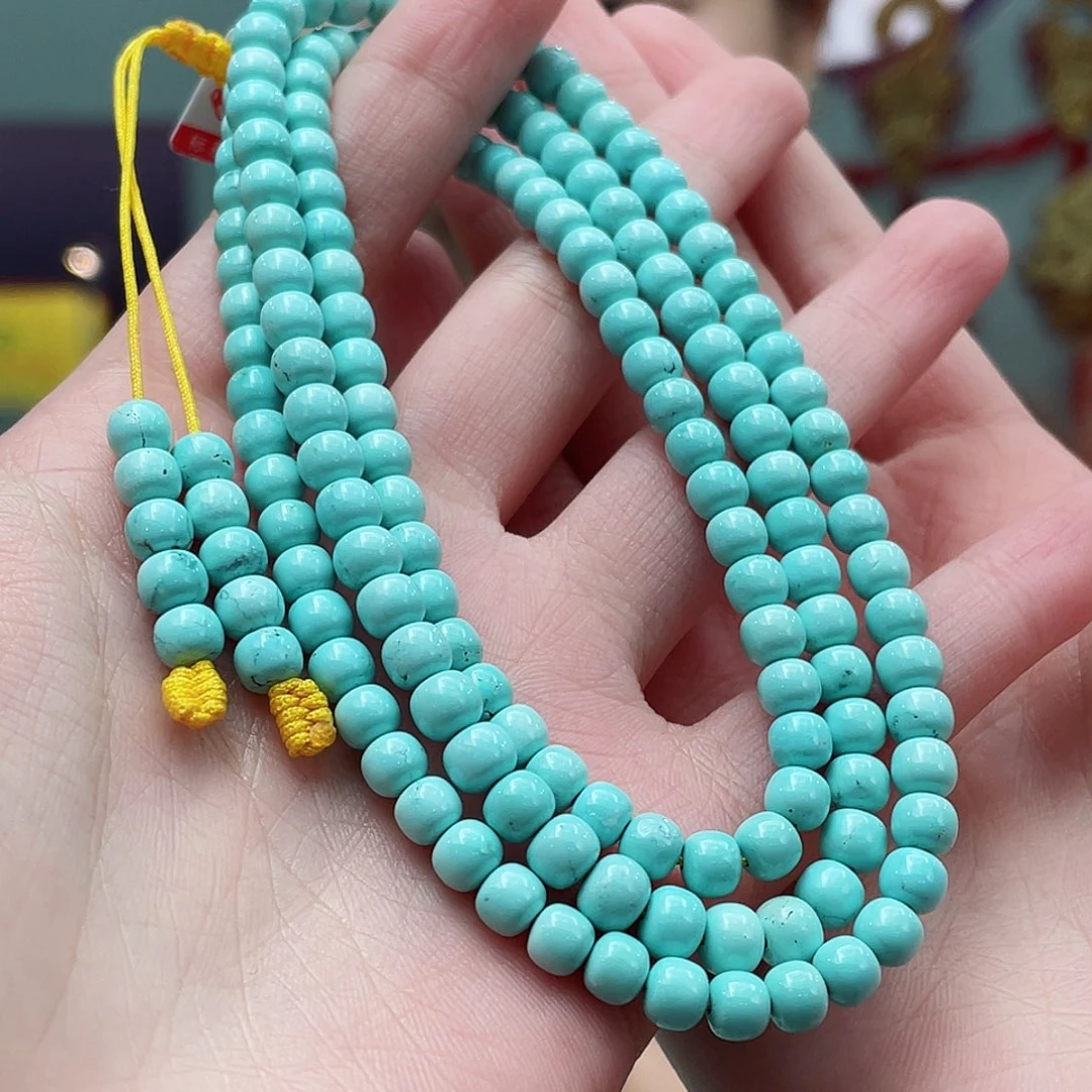 绿松石颈饰未镶嵌