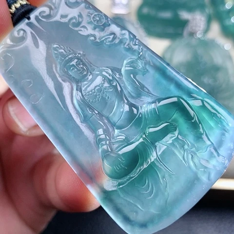 【闪购商品】翡翠颈饰未镶嵌天然翡翠