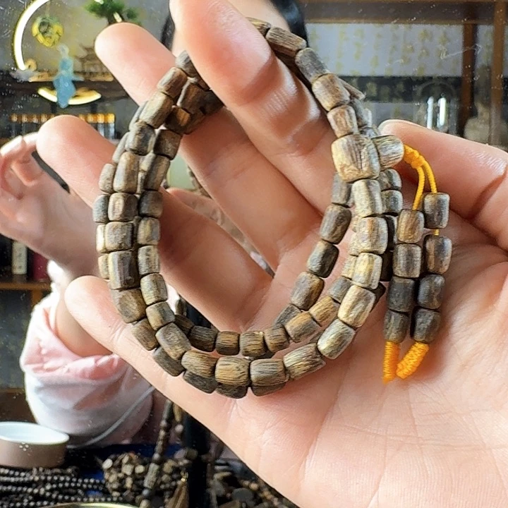 沉香手串婷****馆醇化老料白奇楠沉香随形桶珠手串15克