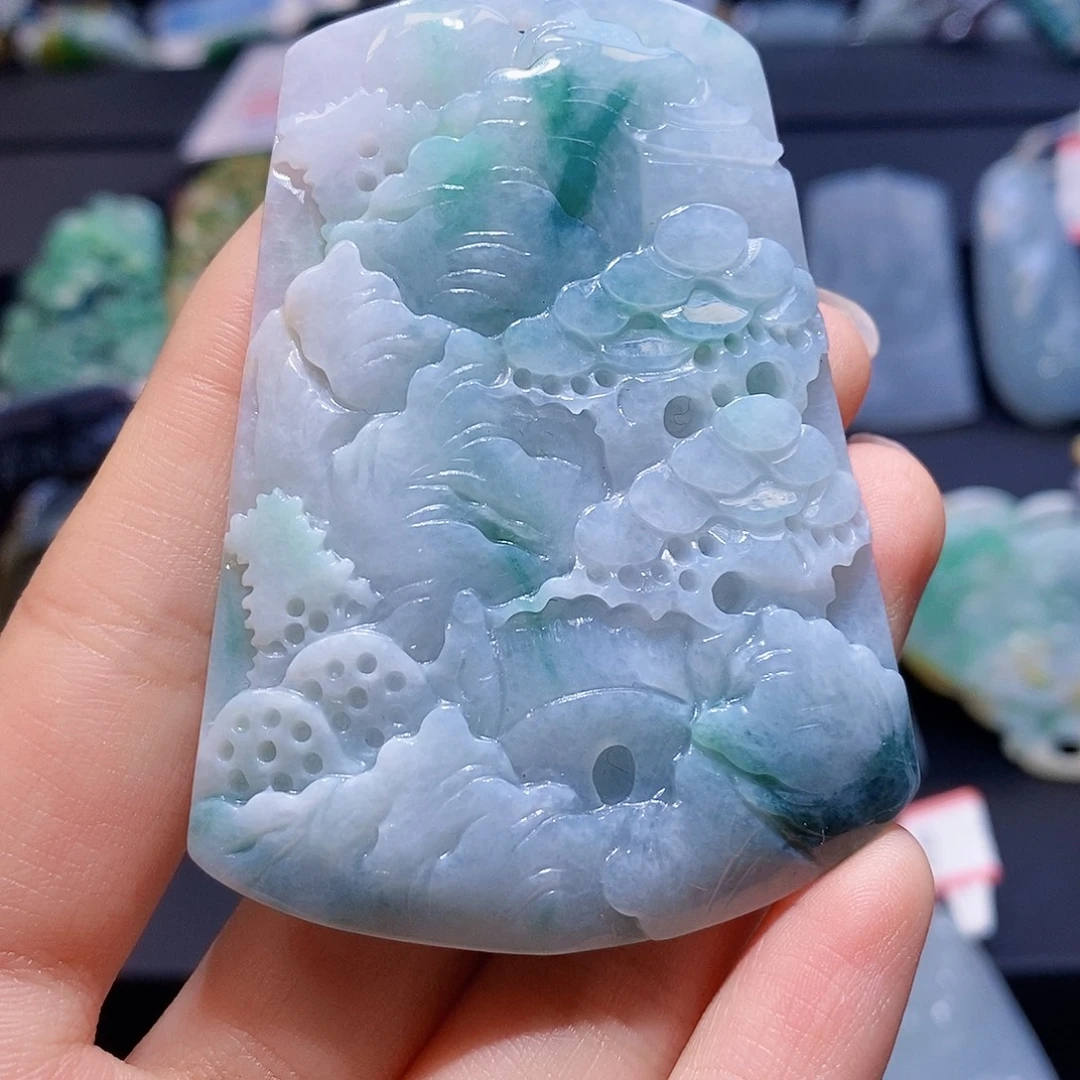 翡翠未镶嵌颈饰翡翠