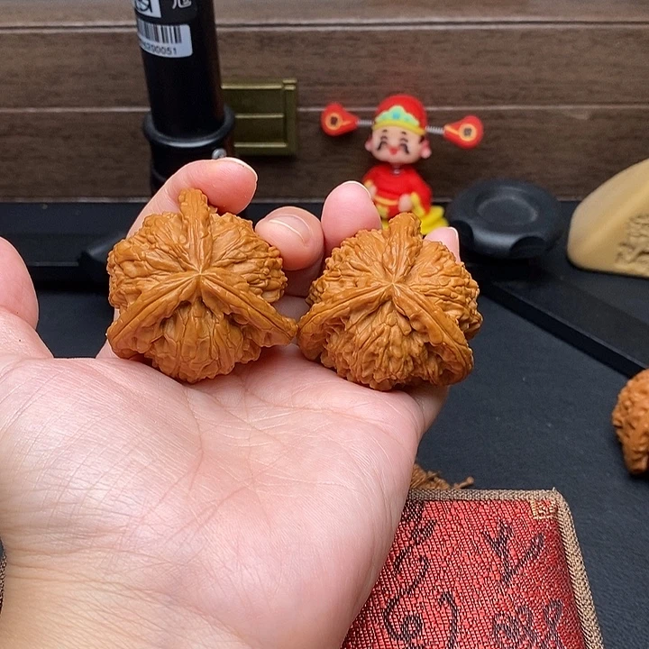 李***楠把件文玩核桃白奔