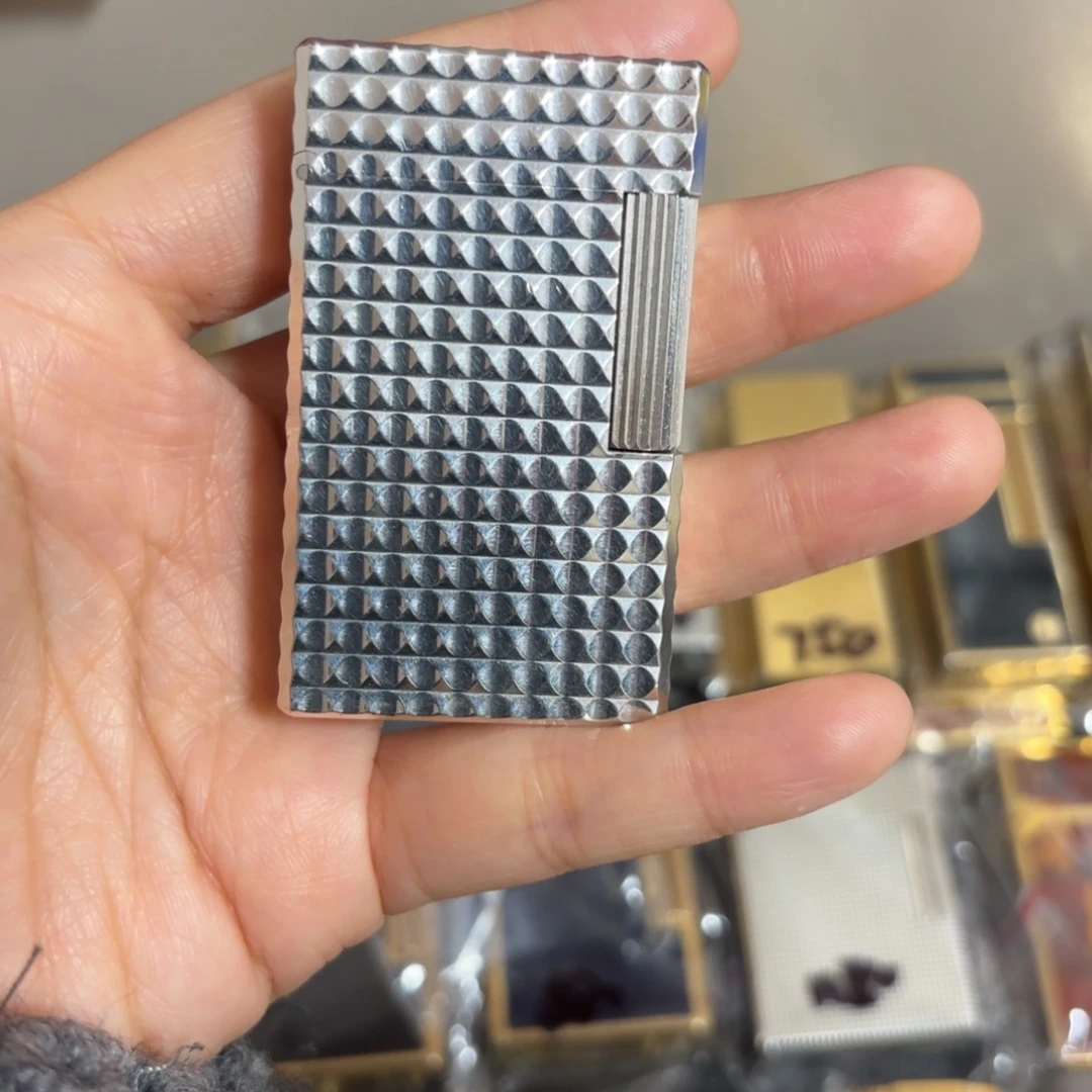 都登卡中古打火机