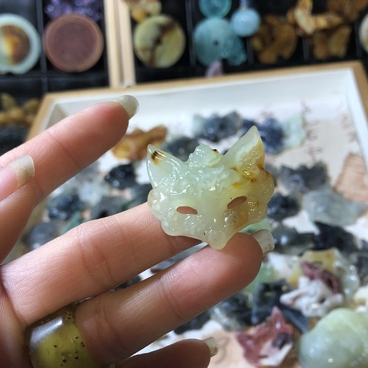 岫玉未镶嵌岫玉挂件