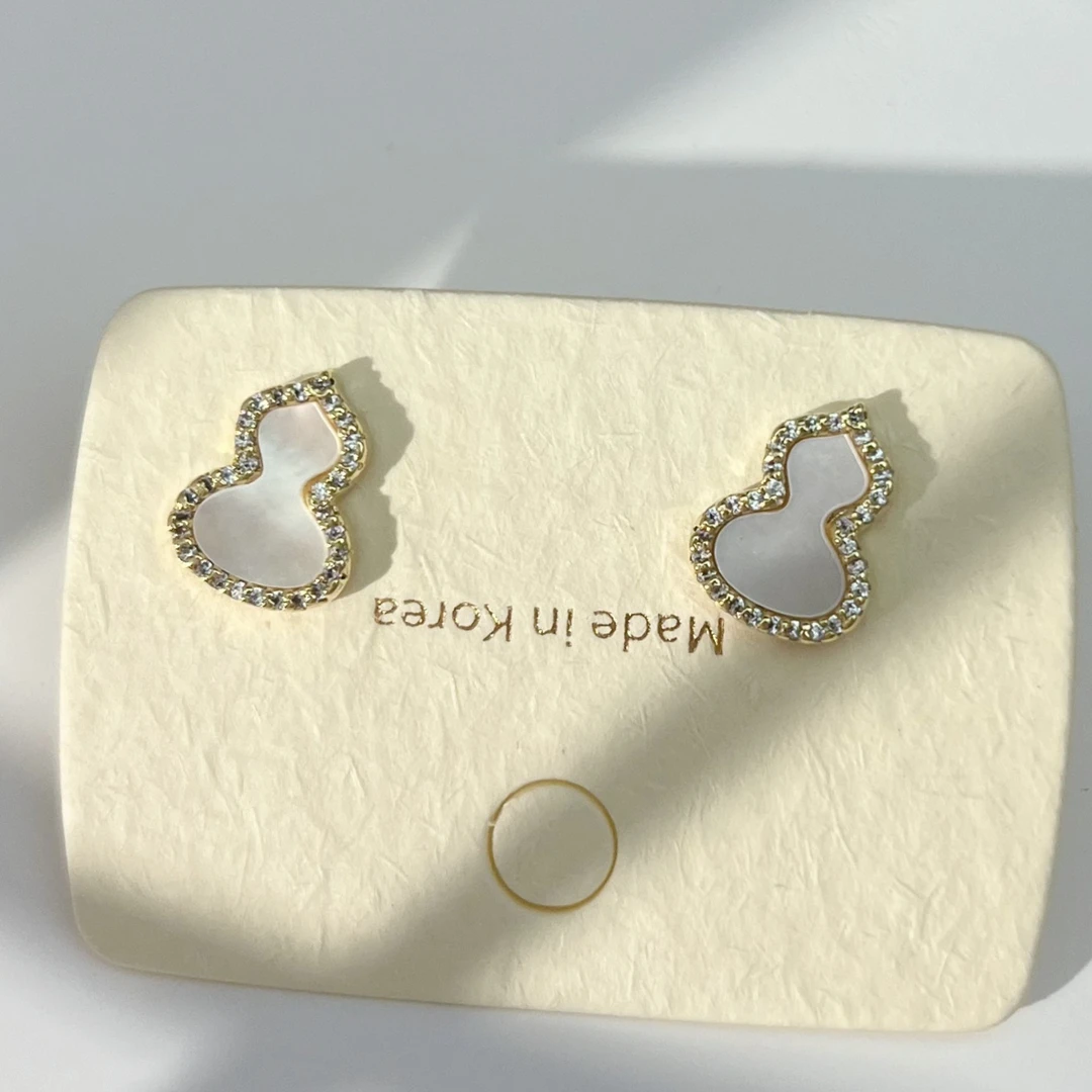 铜合金锆石耳饰 耳钉时尚耳饰气质白色轻奢百搭小众简约精致素款