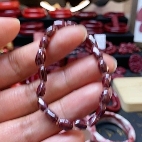 天然辰砂原矿晶体随形手链