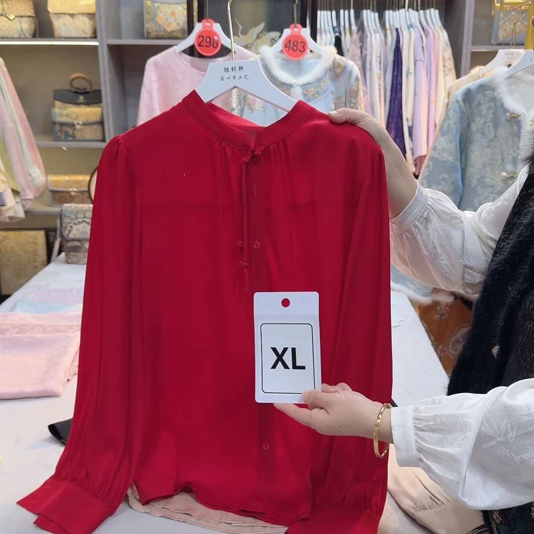 小***霆非遗传承人的精神风貌和