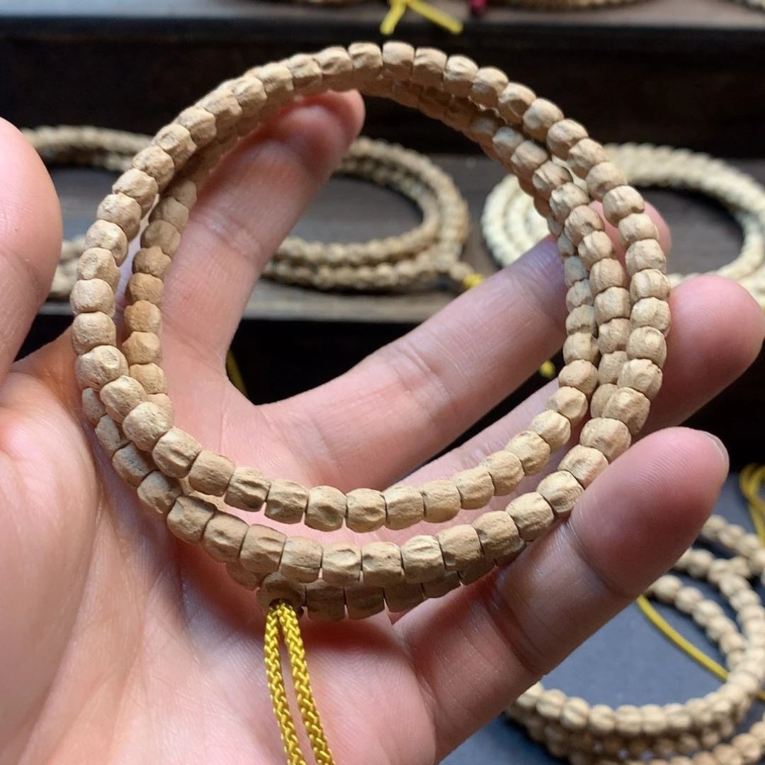 柏香籽/百香籽吊坠粉皮红油方块浅坑顺