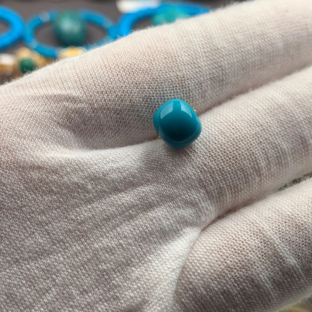 绿松石未镶嵌绿松石