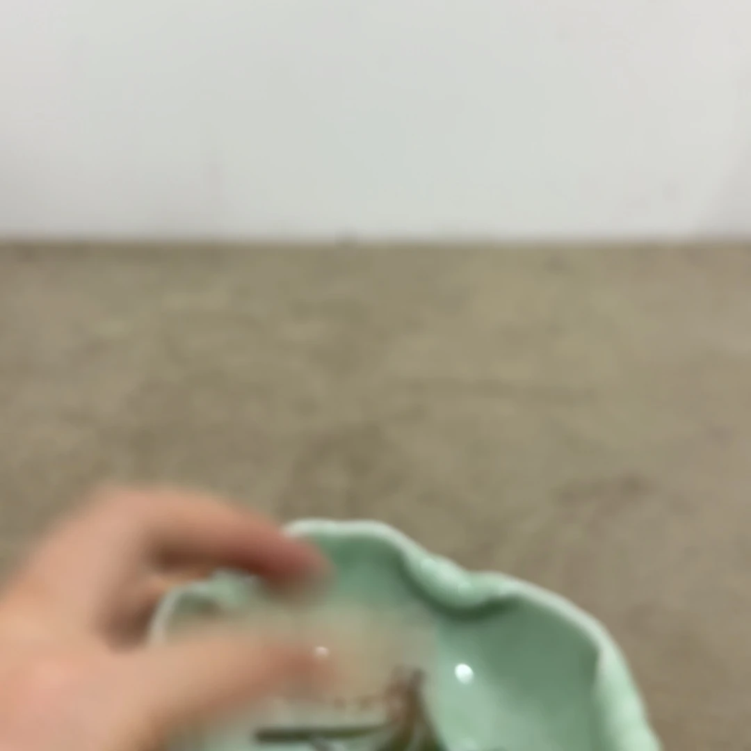 瓷片非常好看漂亮的物品