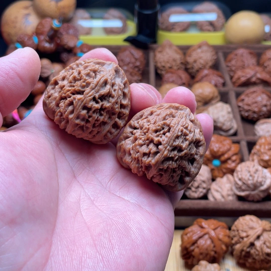 文玩核桃把件苏****6南疆石