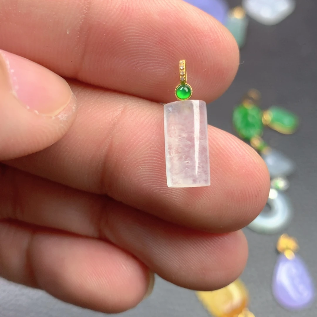 【闪购商品】颈饰18K金镶嵌翡翠翡翠