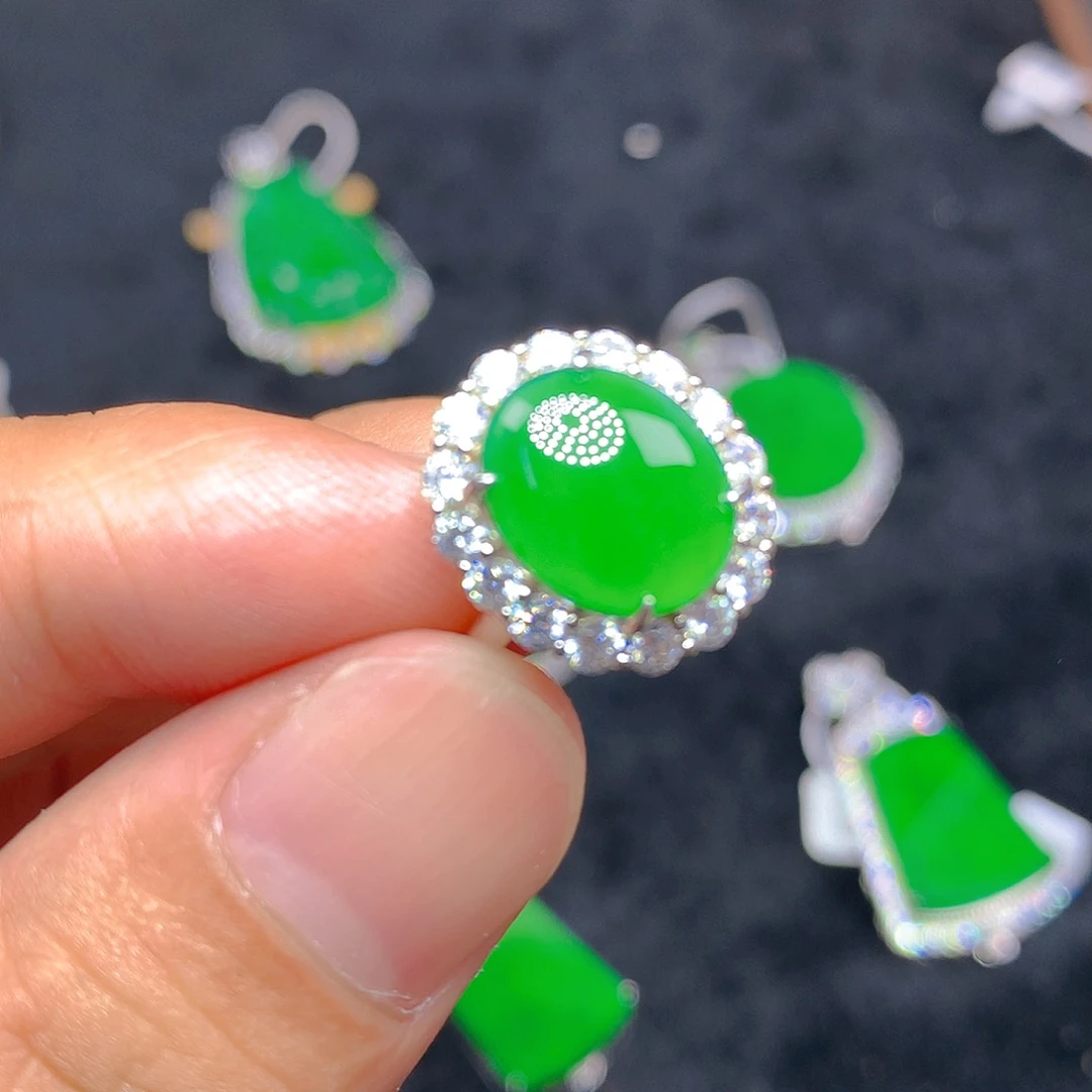 翡翠银S925镶嵌颈饰我