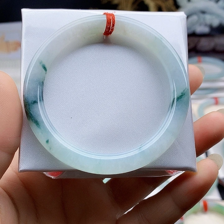 翡翠未镶嵌手镯缅甸天然翡翠A货55