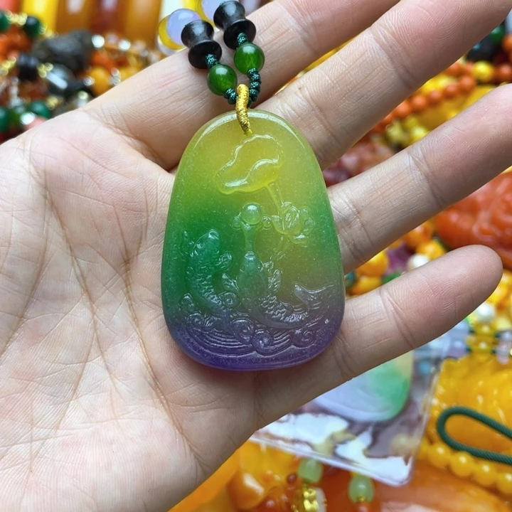 树脂制品73号彩色吊坠