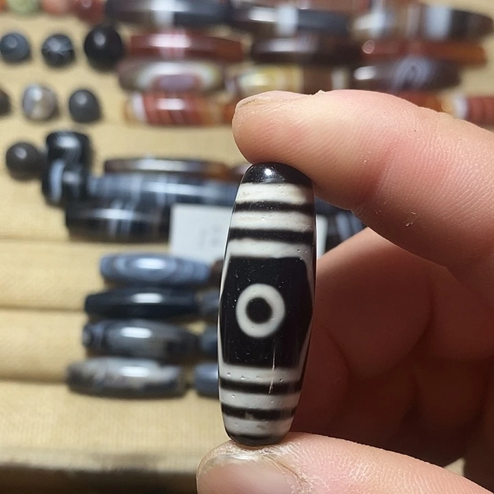 玛瑙/玉髓合金颈饰