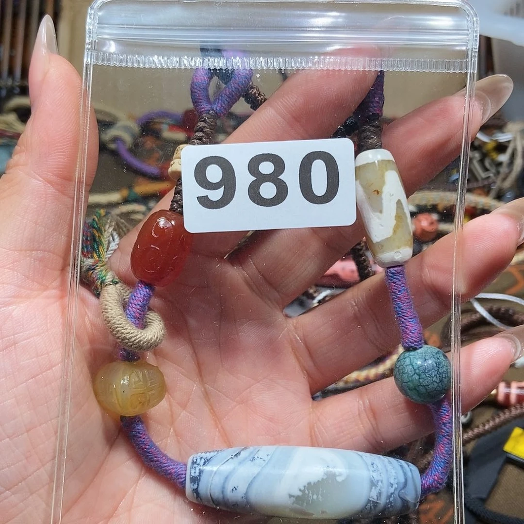 玛瑙/玉髓颈饰未镶嵌握****_