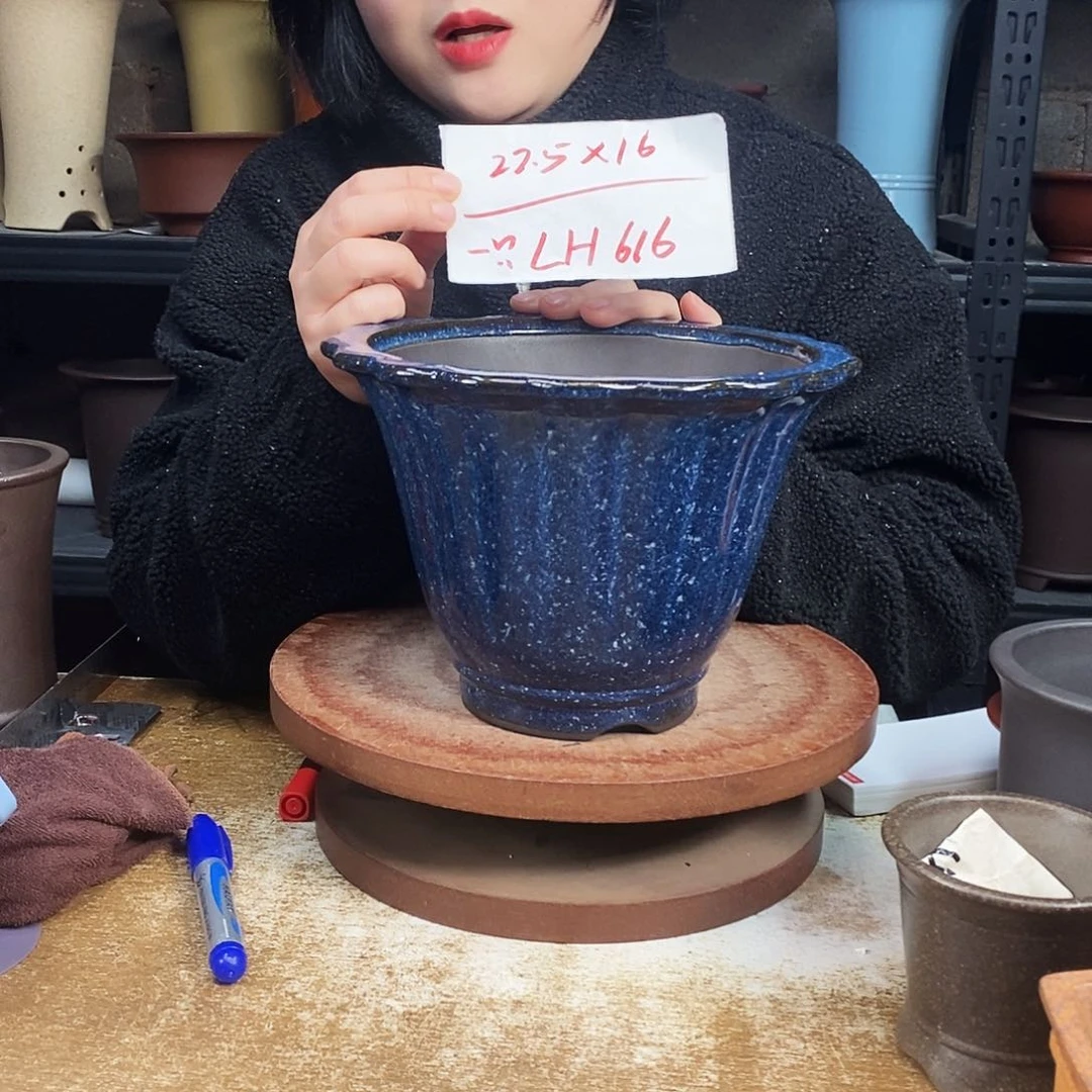 紫砂紫砂花盆一只LH616