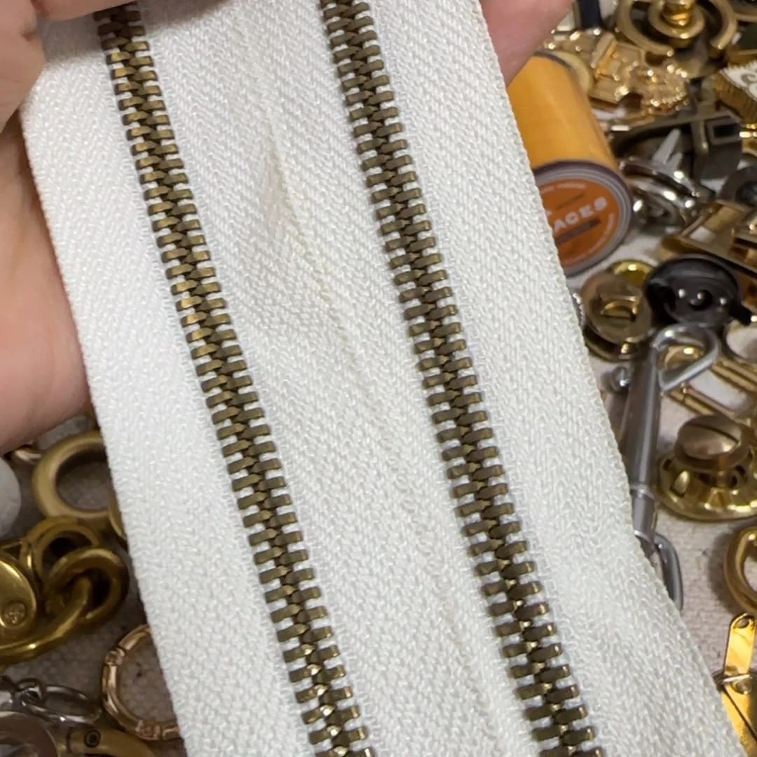 五号玉米牙拉链12元2米