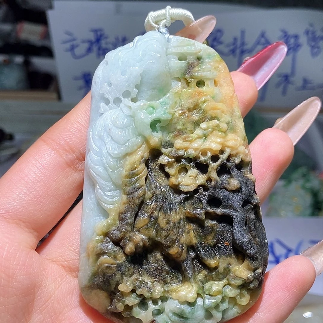 翡翠颈饰未镶嵌天然