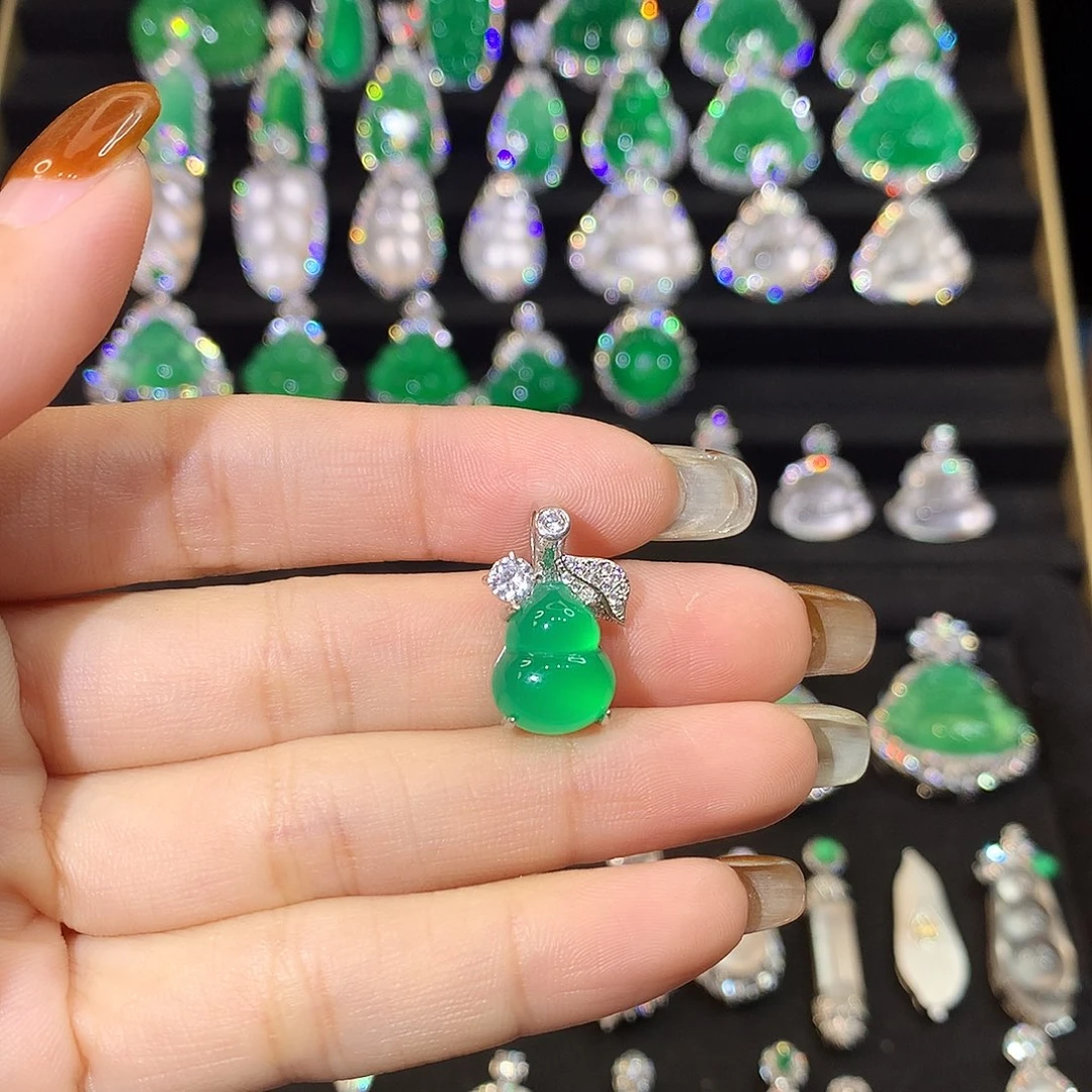 一***人玛瑙/玉髓银S925镶嵌吊坠(不含链)