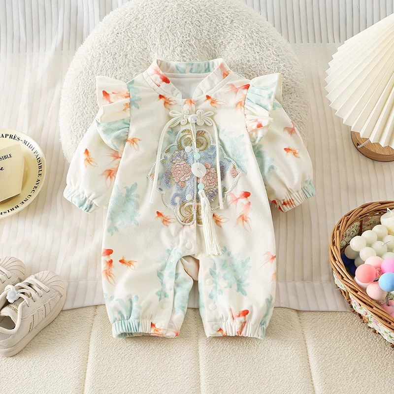 婴儿衣服春秋季中式连体衣洋气国风礼服满月百天女宝宝秋装外出服