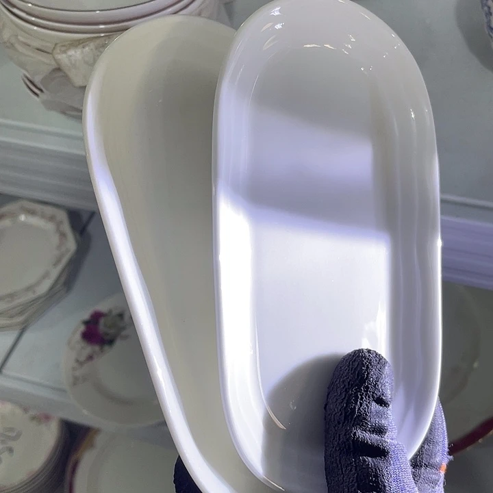 瓷片高骨瓷长碟一对 长17厘米