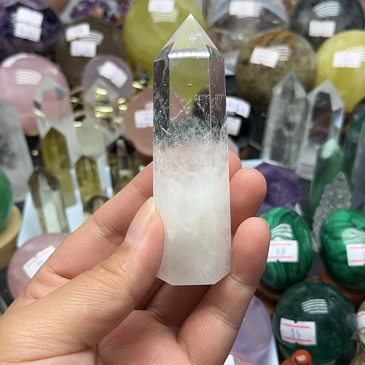 未镶嵌水晶珠宝半成品90克白水晶柱