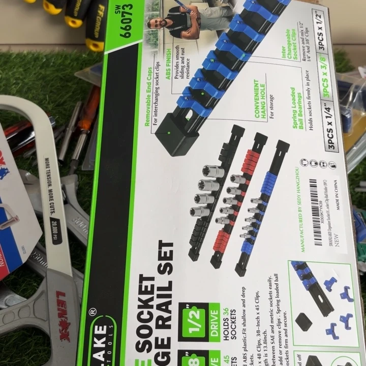 一共九个套筒架子