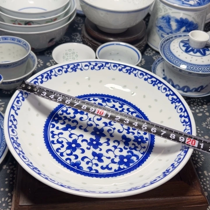 陶青花玲珑8寸紫荆花盘子