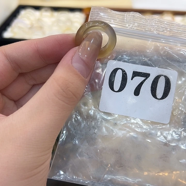 玛瑙/玉髓合金戒指70港7