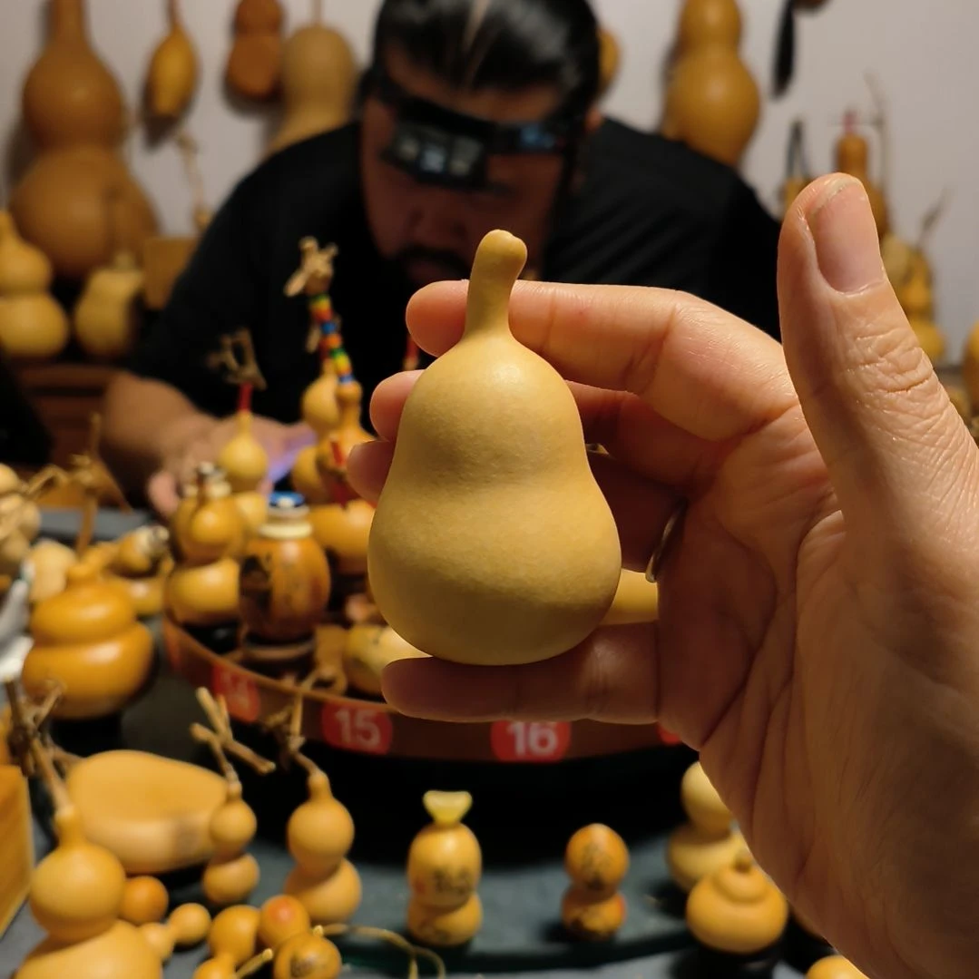 品***)葫芦福禄双全手把件