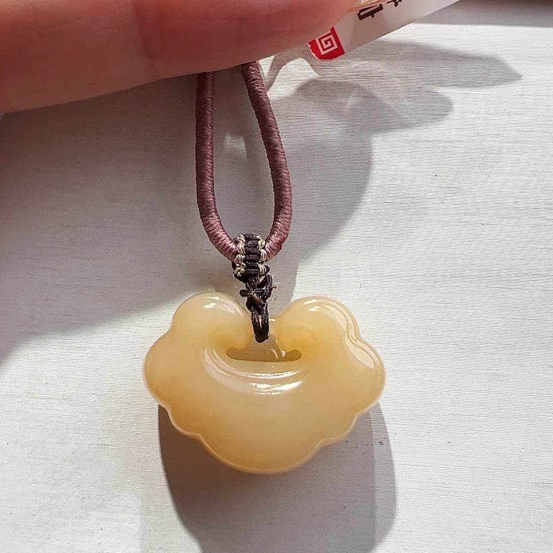 和田玉（糖玉）未镶嵌颈饰