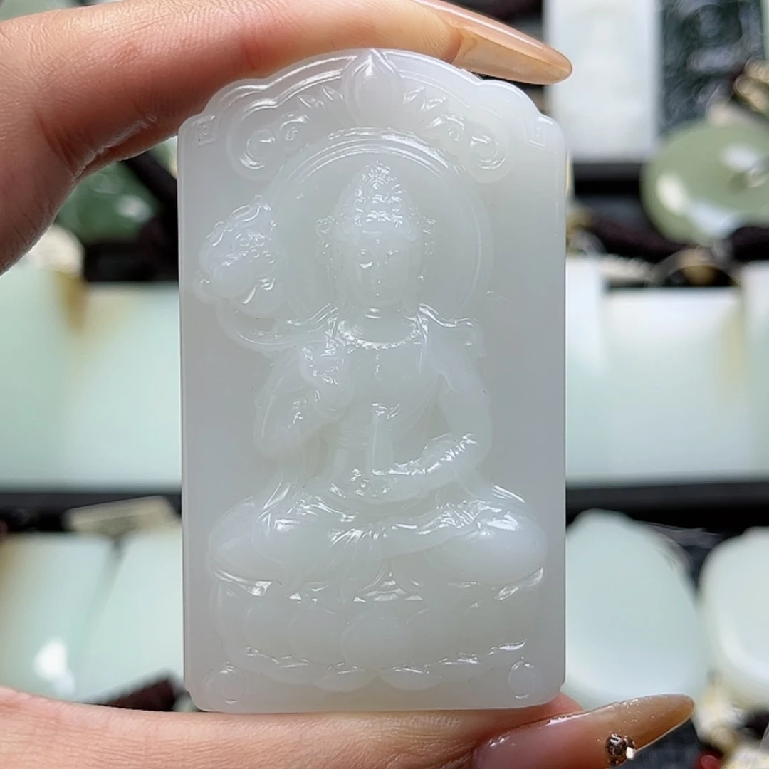 【闪购商品】颈饰未镶嵌和田玉晓