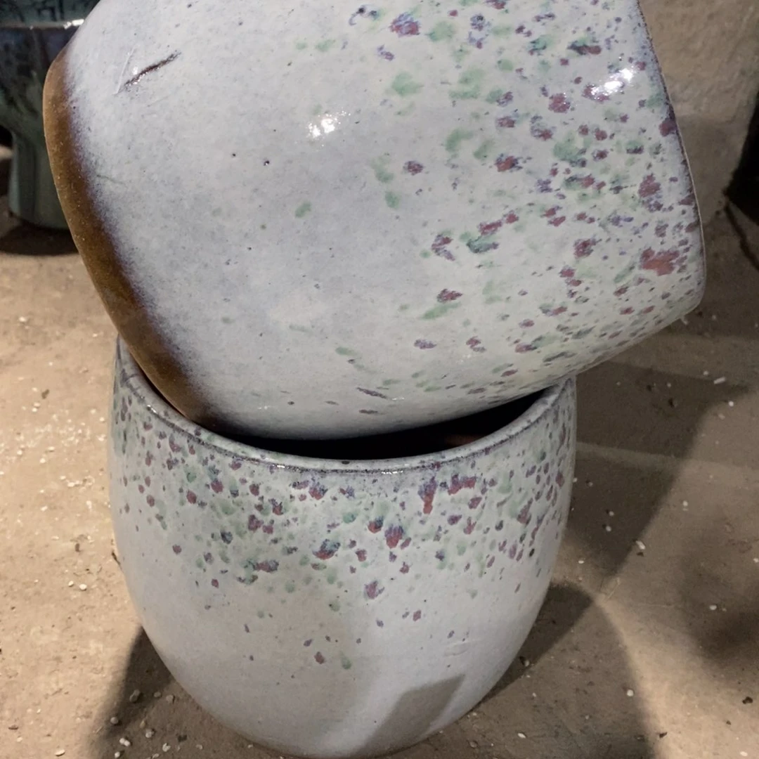 红陶瑕疵20-20两个