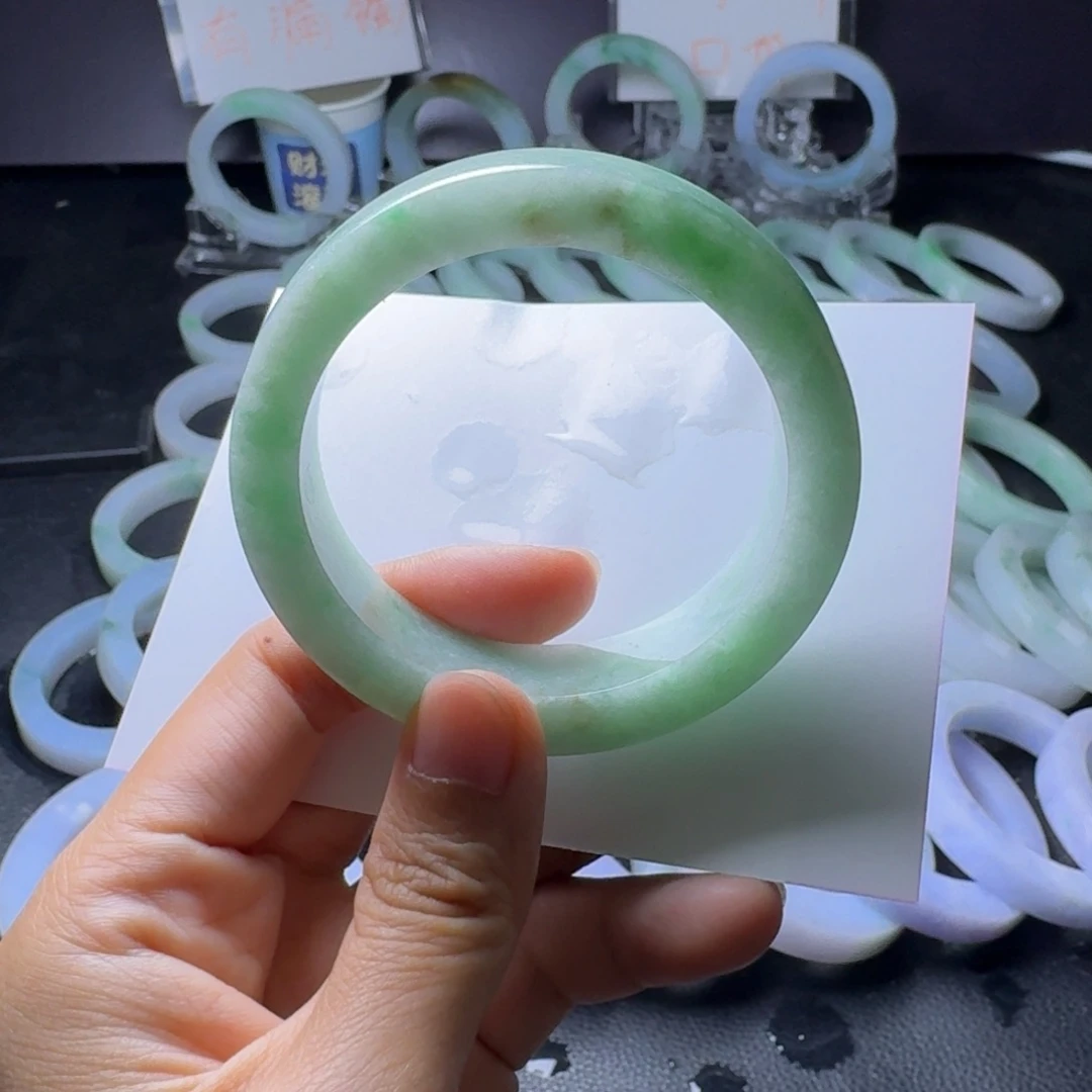 定制翡翠翡翠手镯未镶嵌