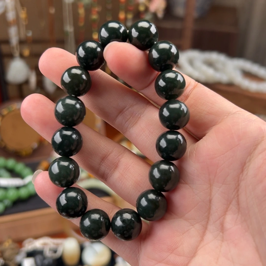 未镶嵌手串和田玉（糖玉）塔青手串