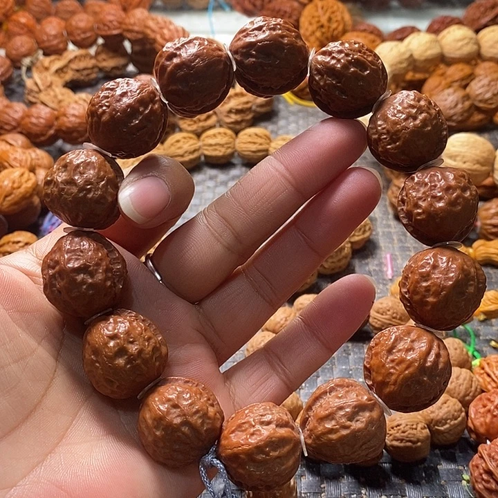 文玩核桃吊坠铁皮纹